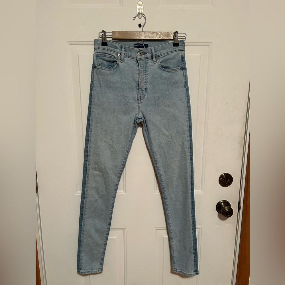 Levi’s women’s jeans two tone